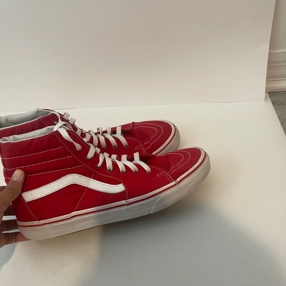 𝅺RED vans high top unisex men’s /women’s